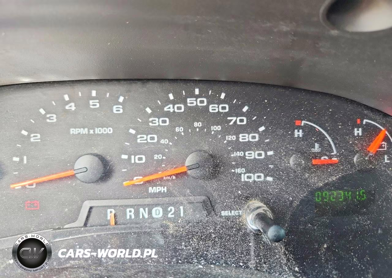2006 Ford Econoline E250 Van VIN:1FTNS24L76HA42949 - 9
