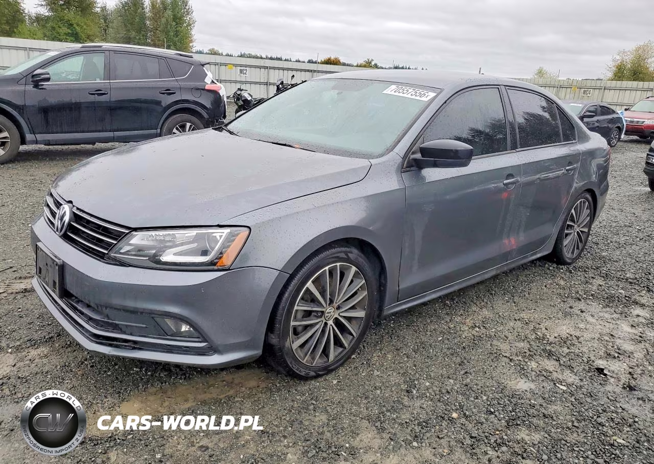 2016 Volkswagen Jetta Sport VIN:3VWD17AJ7GM273102 - 1