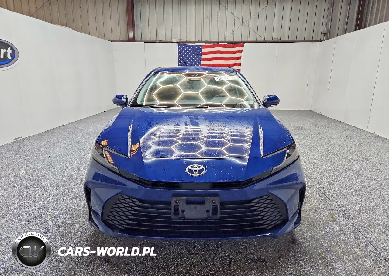 2025 Toyota Camry Le VIN:4T1DAACK9SU115849 - 5