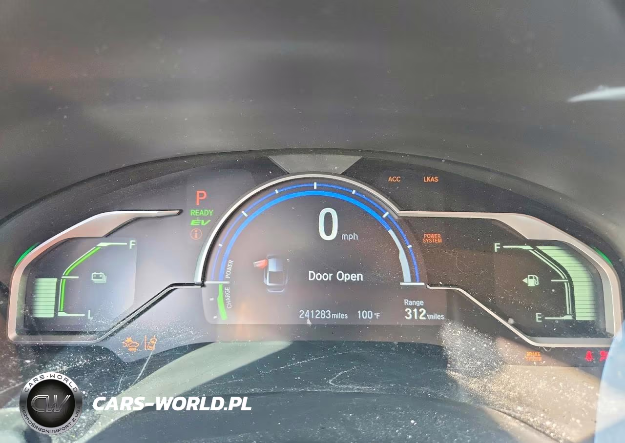 2019 Honda Clarity Touring VIN:JHMZC5F32KC006587 - 9