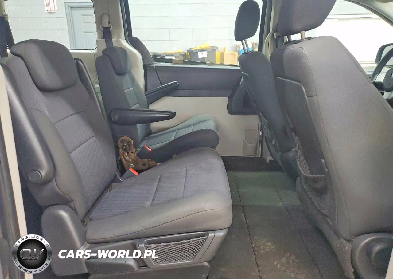 2010 Dodge Grand Caravan Se VIN:2D4RN4DE1AR209523 - 11