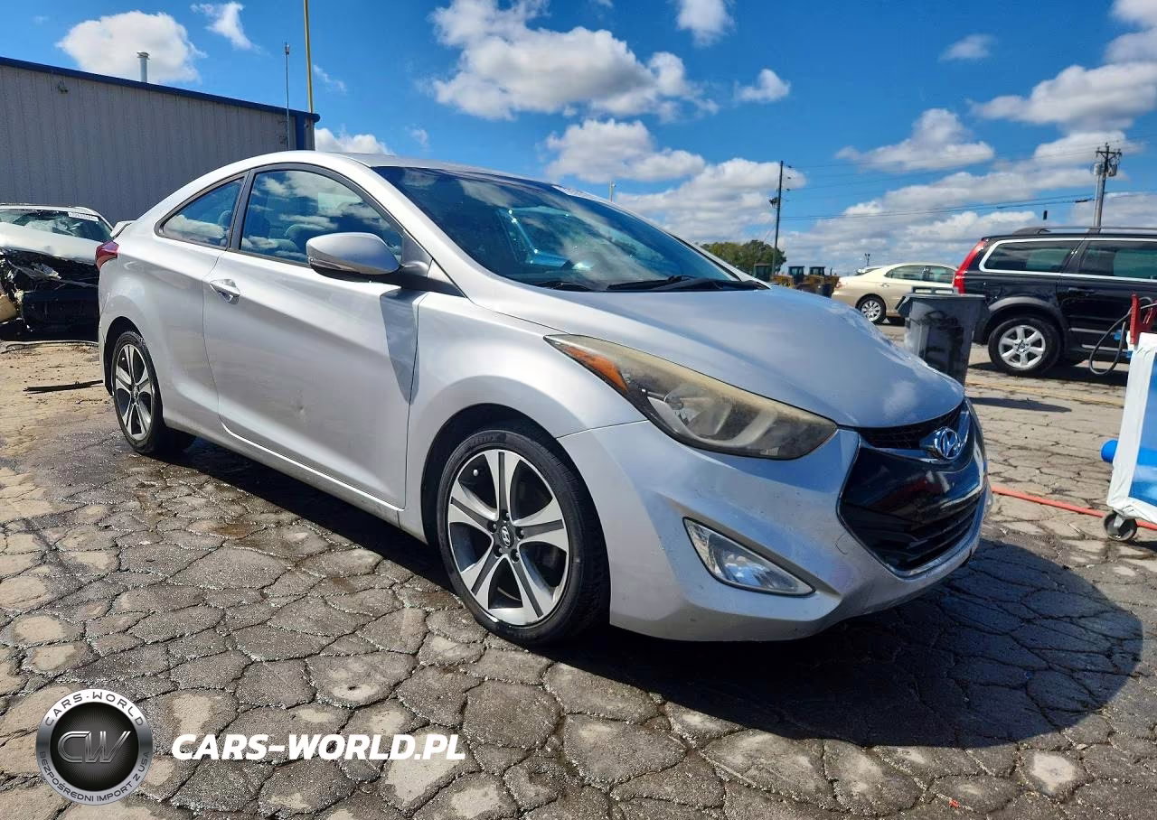 2014 Hyundai Elantra Coupe Base VIN:KMHDH6AH3EU027609 - 4