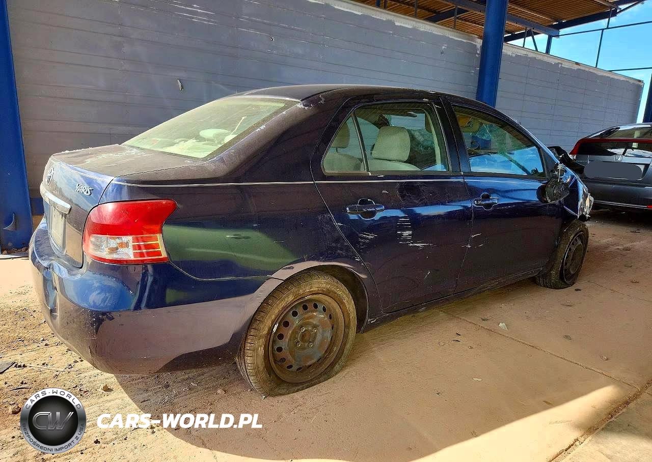 2007 Toyota Yaris Base VIN:JTDBT923471017495 - 3
