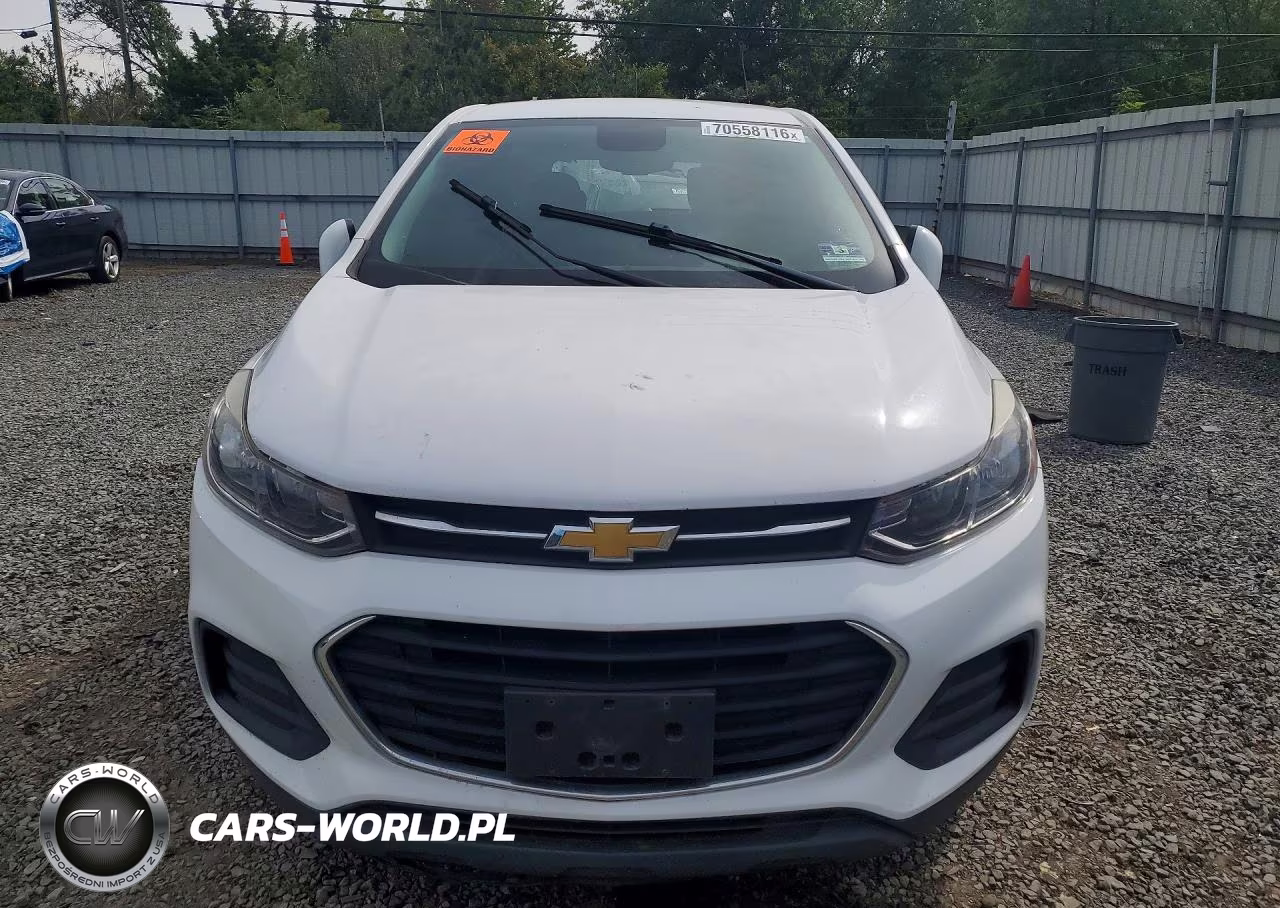 2017 Chevrolet Trax Ls VIN:3GNCJNSB5HL199297 - 5