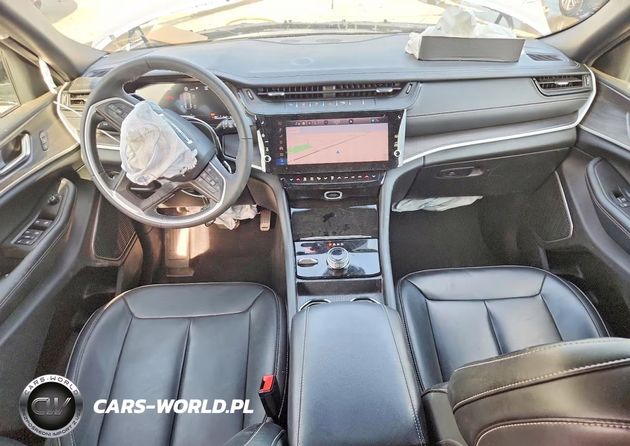 2026 Jeep Grand Cherokee Limited VIN:1C4RJHBR5TC251971 - 8