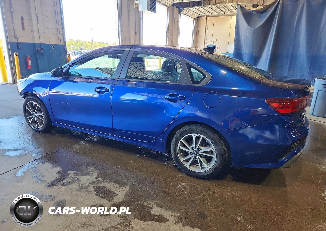 2023 Kia Forte Lxs VIN:3KPF24AD7PE567532 - 2