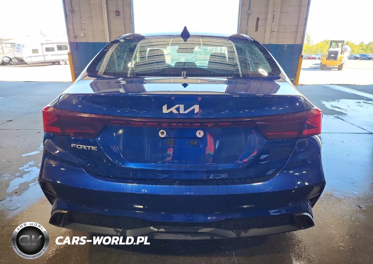 2023 Kia Forte Lxs VIN:3KPF24AD7PE567532 - 6