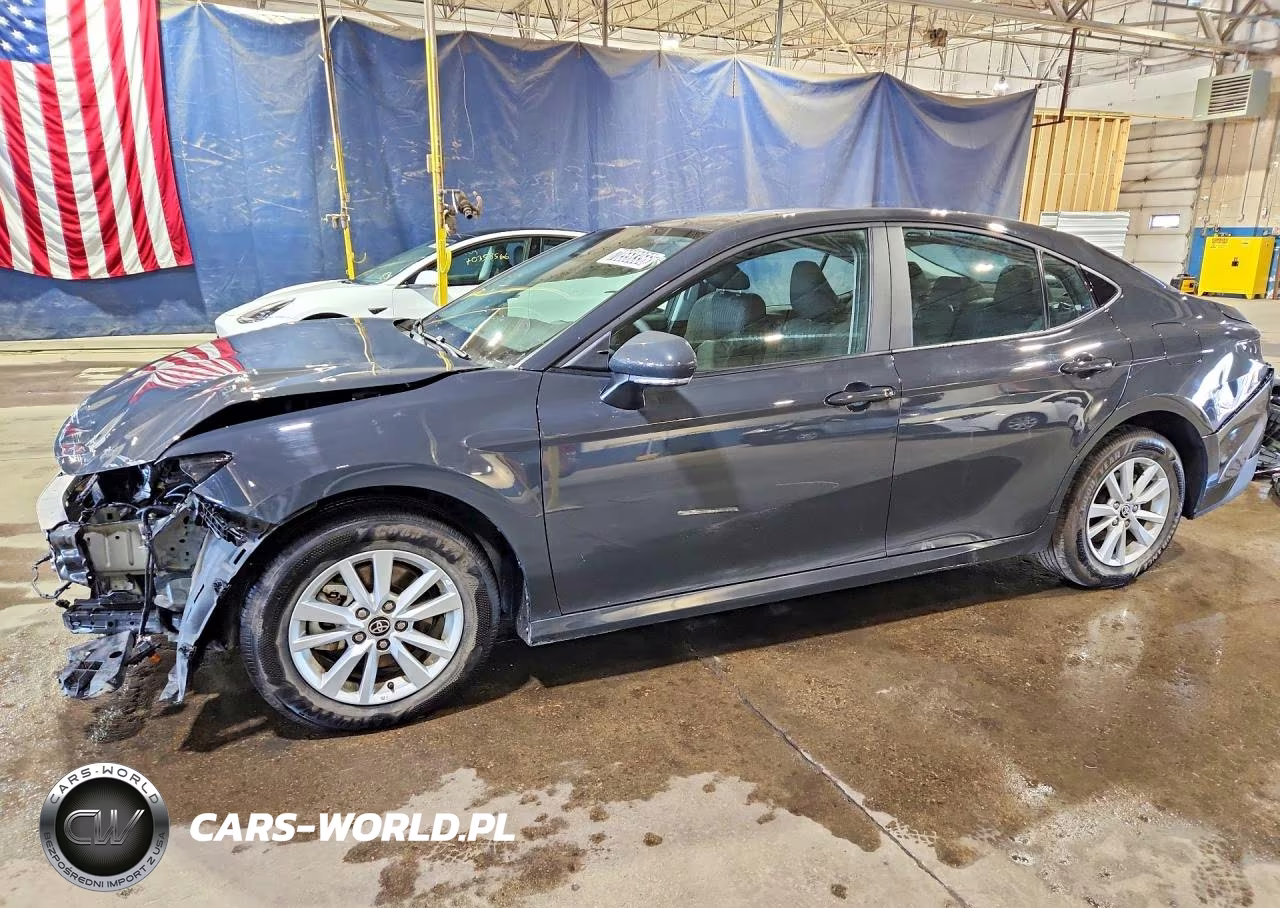 2026 Toyota Camry Le VIN:4T1DAACK3TU296545 - 1