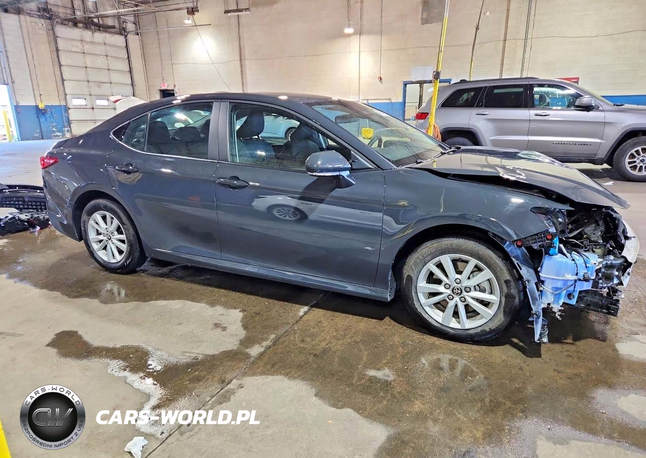 2026 Toyota Camry Le VIN:4T1DAACK3TU296545 - 4