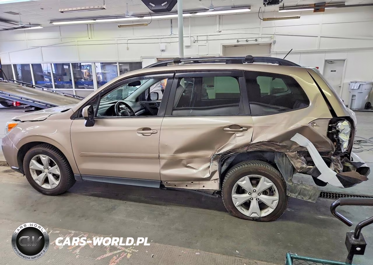 SUBARU FORESTER 2 VIN:JF2SJADC8FG485571 - 2