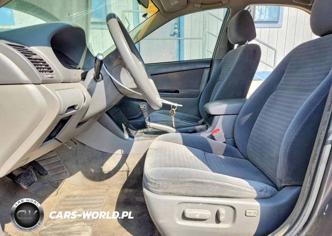 2005 Toyota Camry Le VIN:4T1BE32K75U540340 - 7