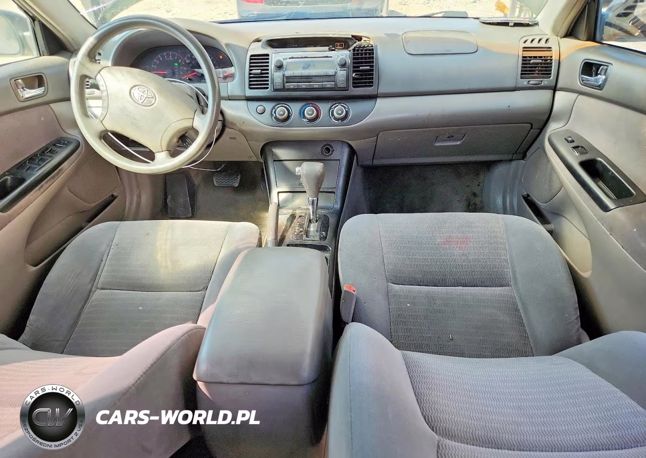 2005 Toyota Camry Le VIN:4T1BE32K75U540340 - 8