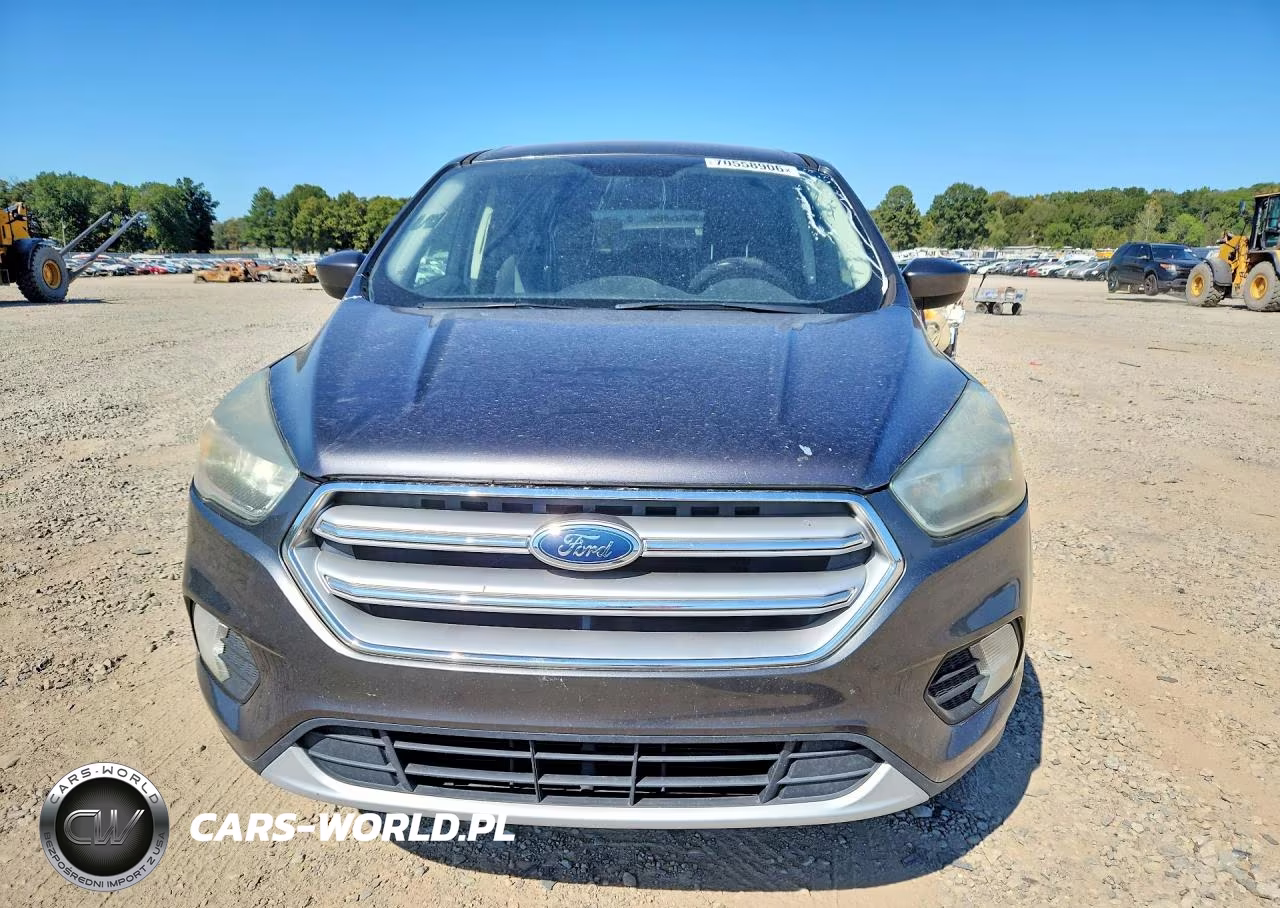 2017 Ford Escape Se VIN:1FMCU0GD8HUC84505 - 5