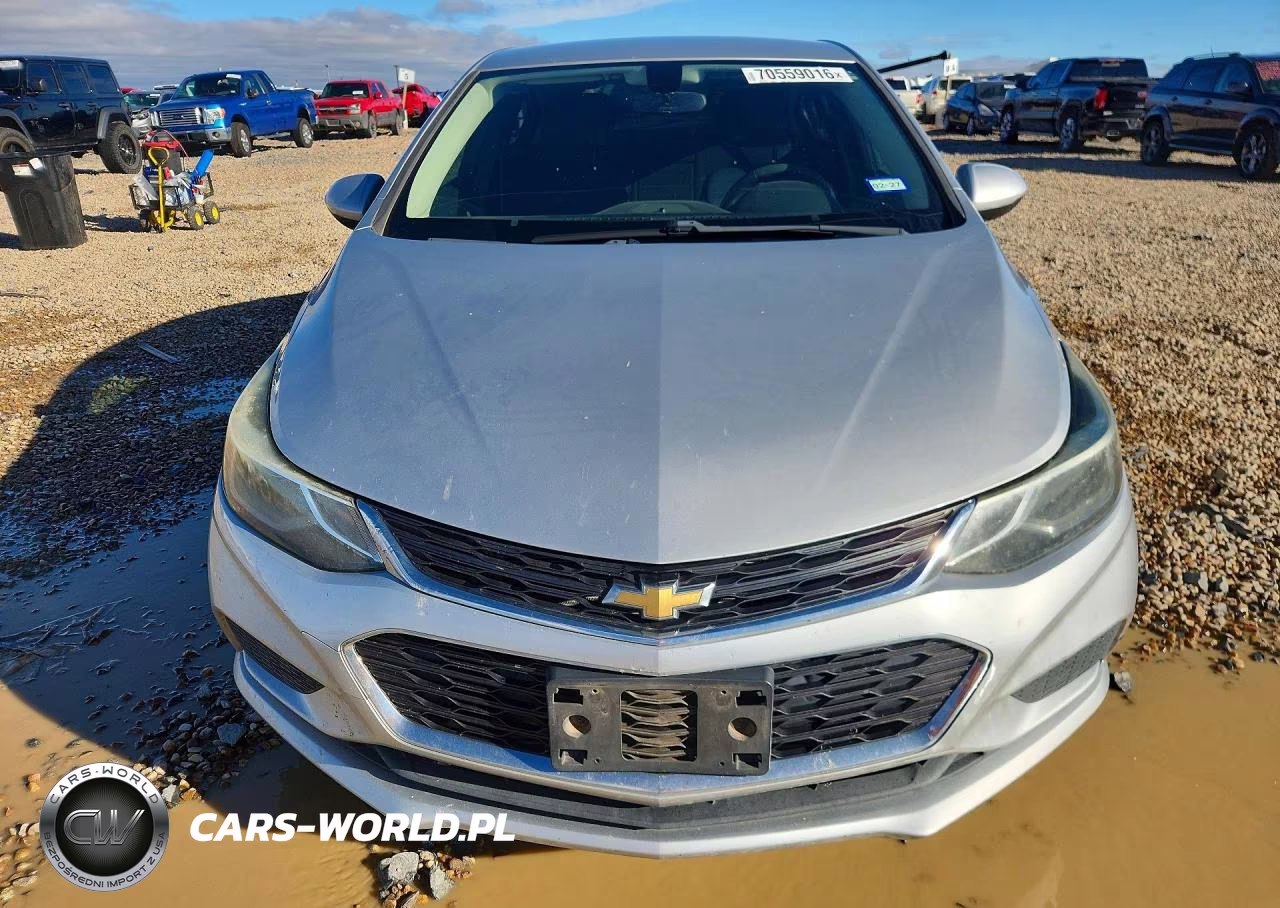 2017 Chevrolet Cruze Lt VIN:3G1BE5SM4HS521596 - 5