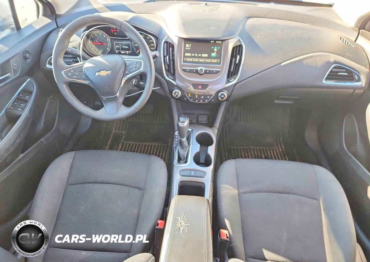 2017 Chevrolet Cruze Lt VIN:3G1BE5SM4HS521596 - 8