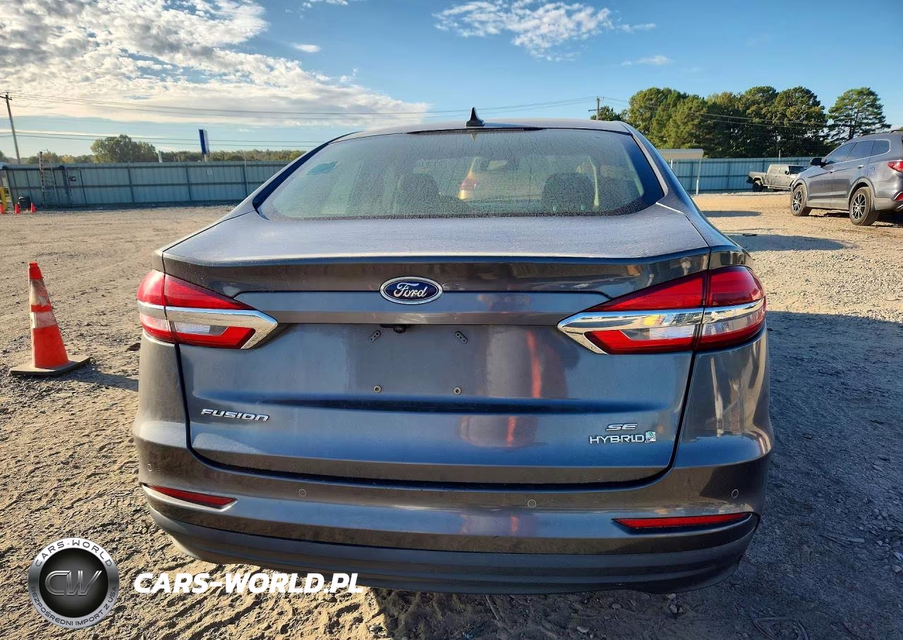2019 Ford Fusion Se VIN:3FA6P0LU5KR189824 - 6