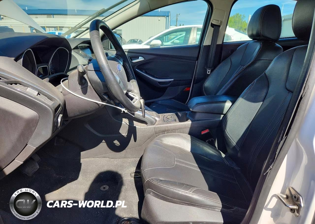 2013 Ford Focus Titanium VIN:1FADP3J28DL166985 - 7