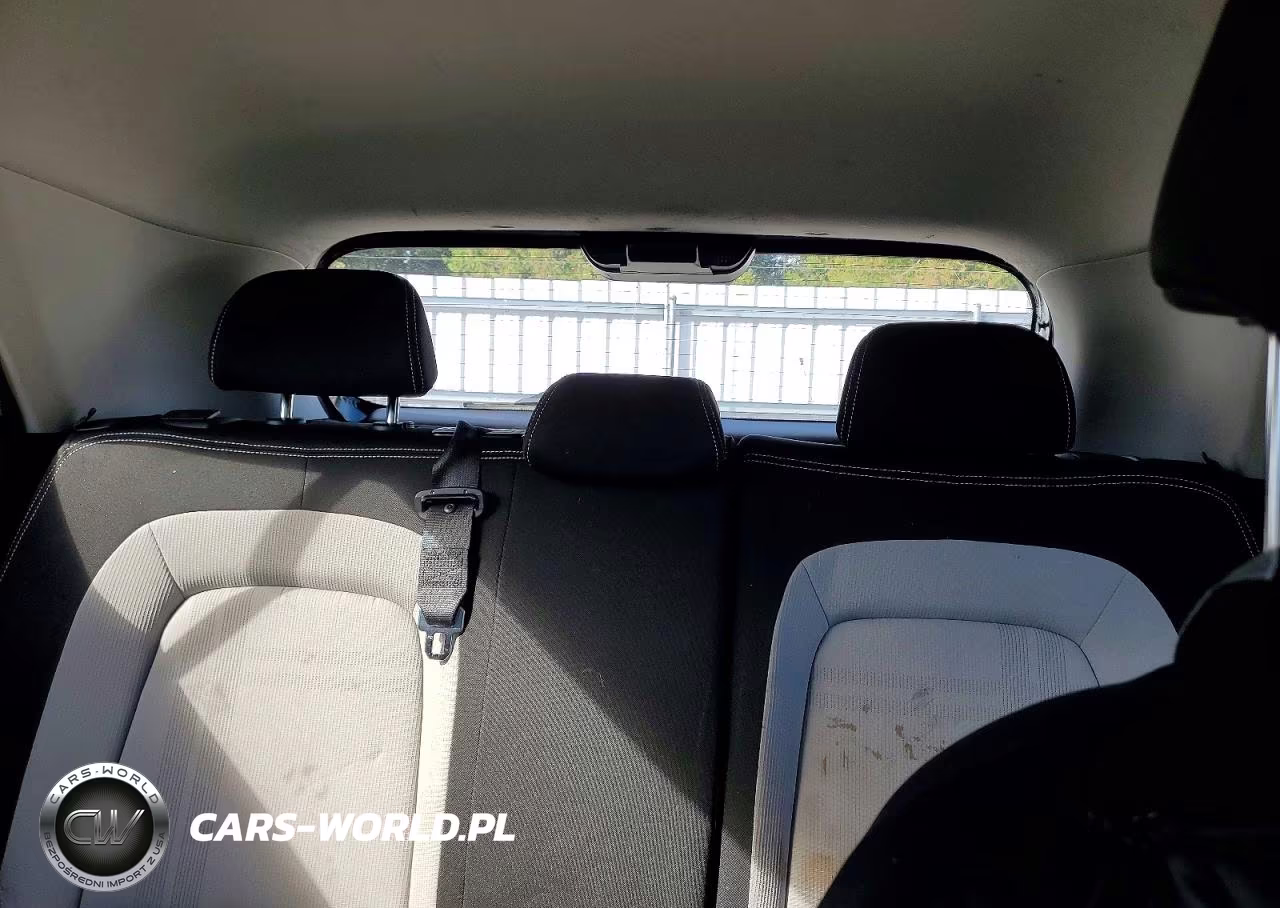 2021 Hyundai Venue Sel VIN:KMHRC8A33MU073038 - 10