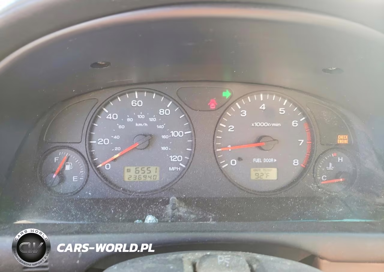 2002 Subaru Forester L VIN:JF1SF63552H714900 - 9