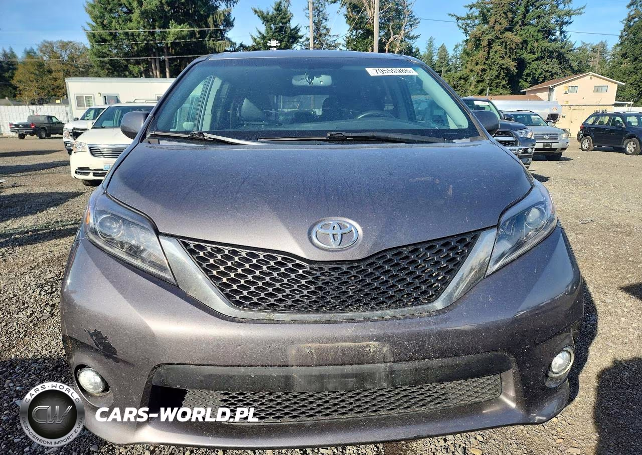 2016 Toyota Sienna Se VIN:5TDXK3DC7GS740568 - 5