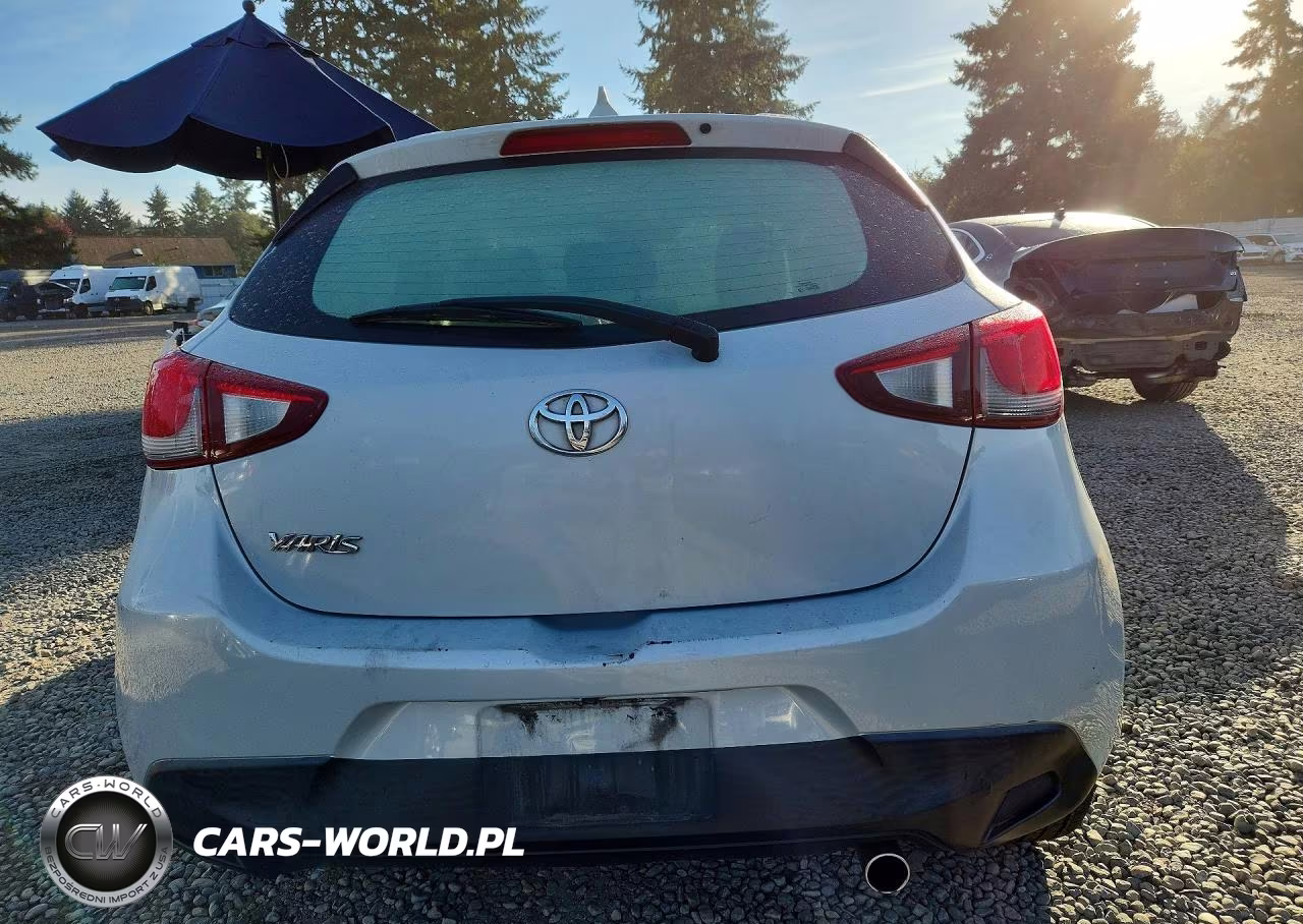 2020 Toyota Yaris Hatchback Le VIN:3MYDLBJV1LY700989 - 6