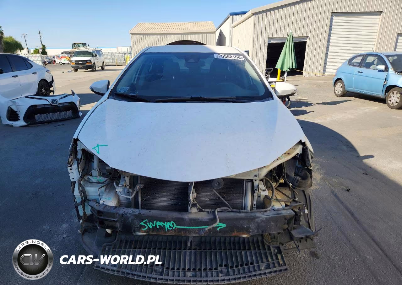 2017 Toyota Corolla Se VIN:2T1BURHE8HC867326 - 5