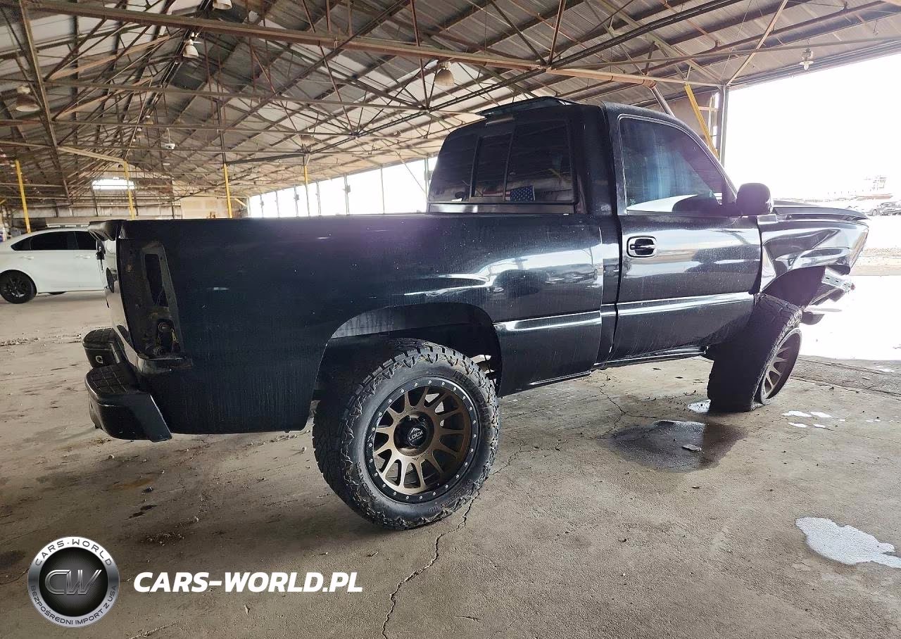 2006 Chevrolet Silverado C1500 VIN:3GCEC14T56G157387 - 3