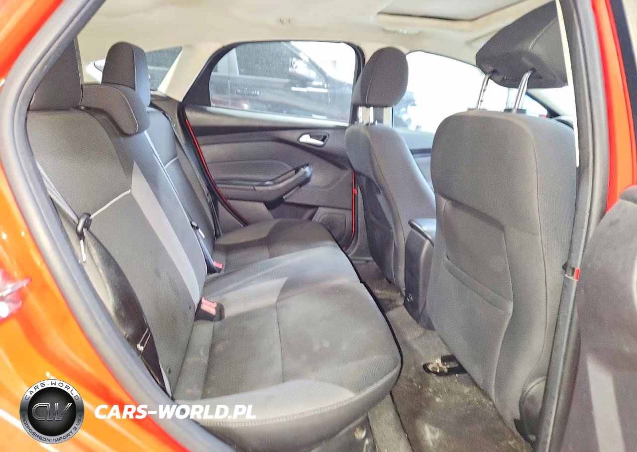 2014 Ford Focus Se VIN:1FADP3K26EL288258 - 10