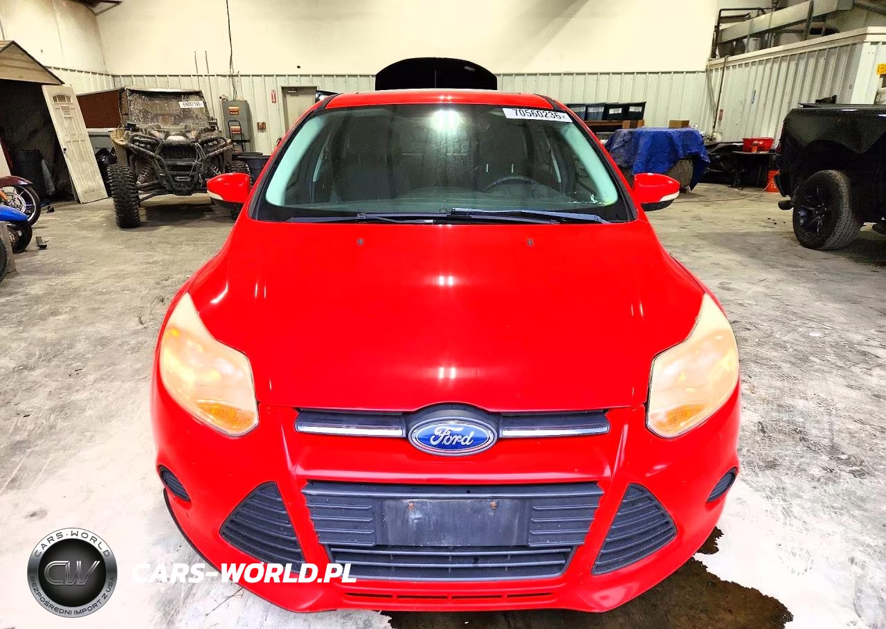 2014 Ford Focus Se VIN:1FADP3K26EL288258 - 5