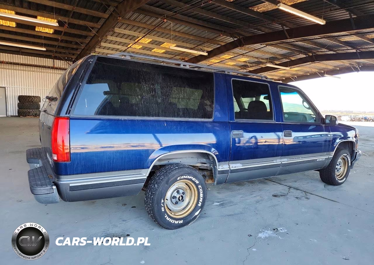 1999 Chevrolet Suburban C1500 VIN:1GNEC16R7XJ434775 - 3