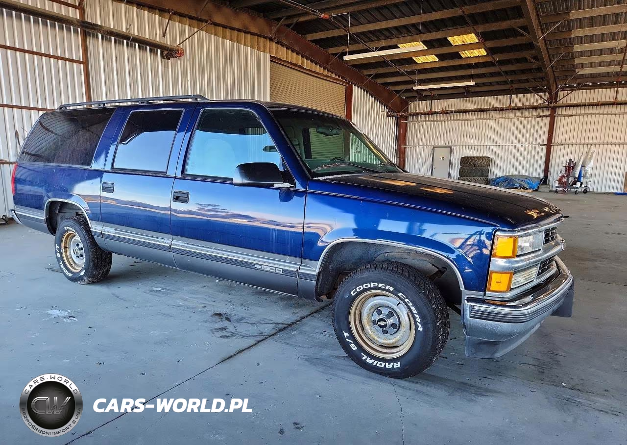 1999 Chevrolet Suburban C1500 VIN:1GNEC16R7XJ434775 - 4