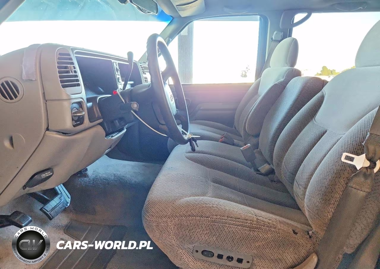 1999 Chevrolet Suburban C1500 VIN:1GNEC16R7XJ434775 - 7