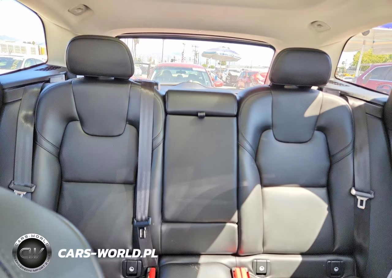 2025 Volvo Xc60 Core VIN:YV4M12RJ9S1219992 - 10