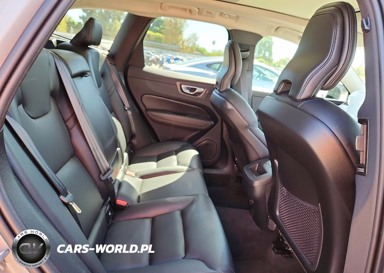 2025 Volvo Xc60 Core VIN:YV4M12RJ9S1219992 - 11