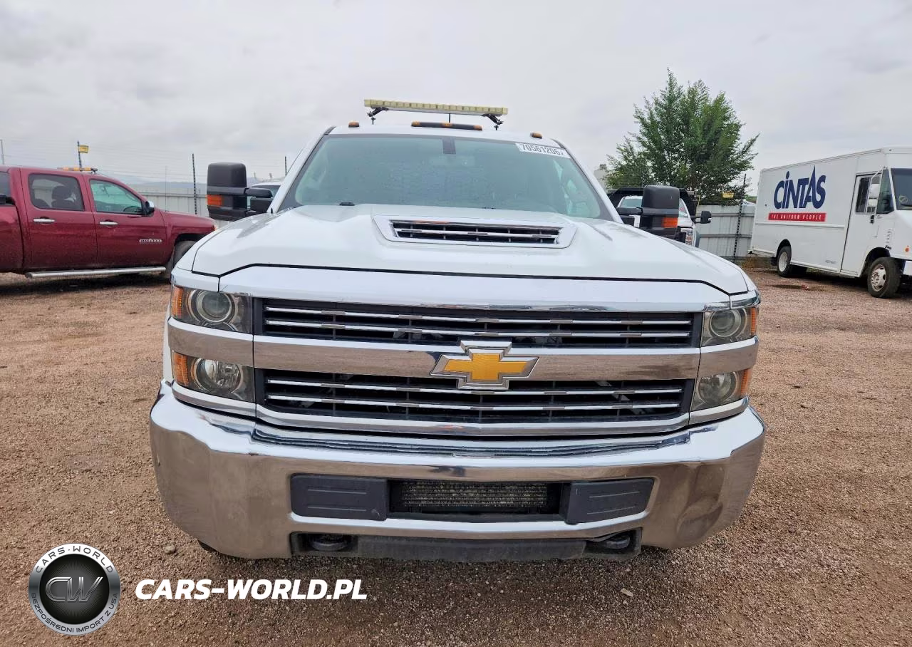 2018 Chevrolet Silverado K3500 VIN:1GB4KYCY5JF119600 - 5