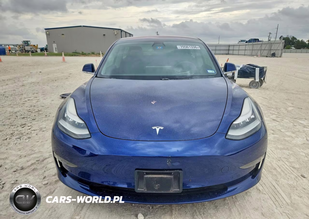 2018 Tesla Model 3 VIN:5YJ3E1EB9JF115164 - 5