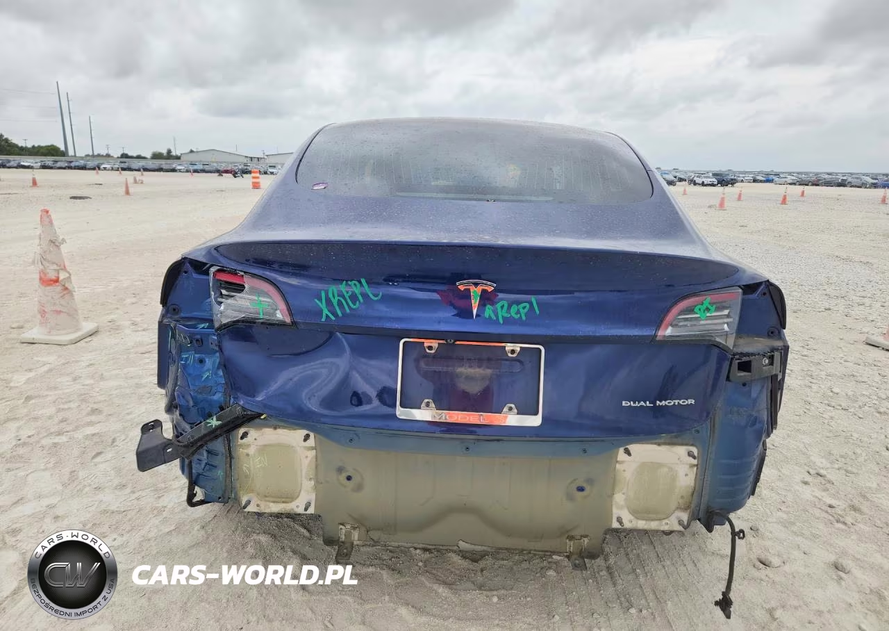 2018 Tesla Model 3 VIN:5YJ3E1EB9JF115164 - 6