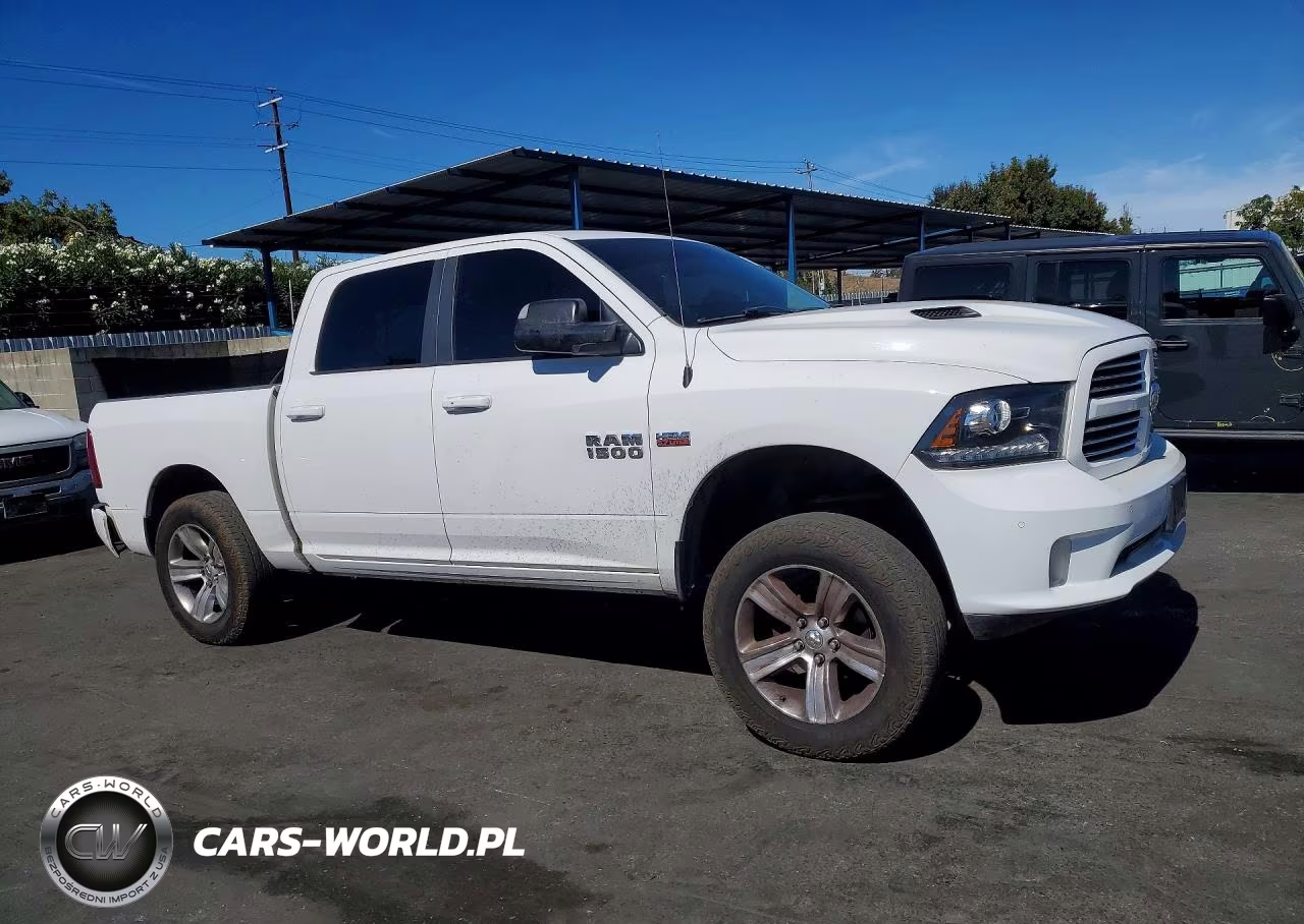 2017 Ram 1500 Sport VIN:1C6RR7MT5HS839773 - 4