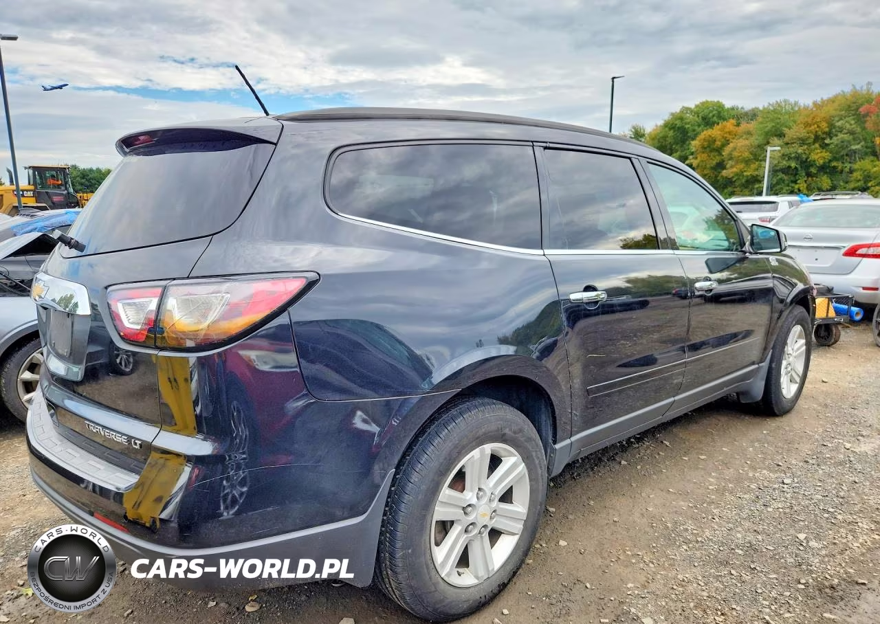 2013 Chevrolet Traverse Lt VIN:1GNKVJKD0DJ158880 - 3