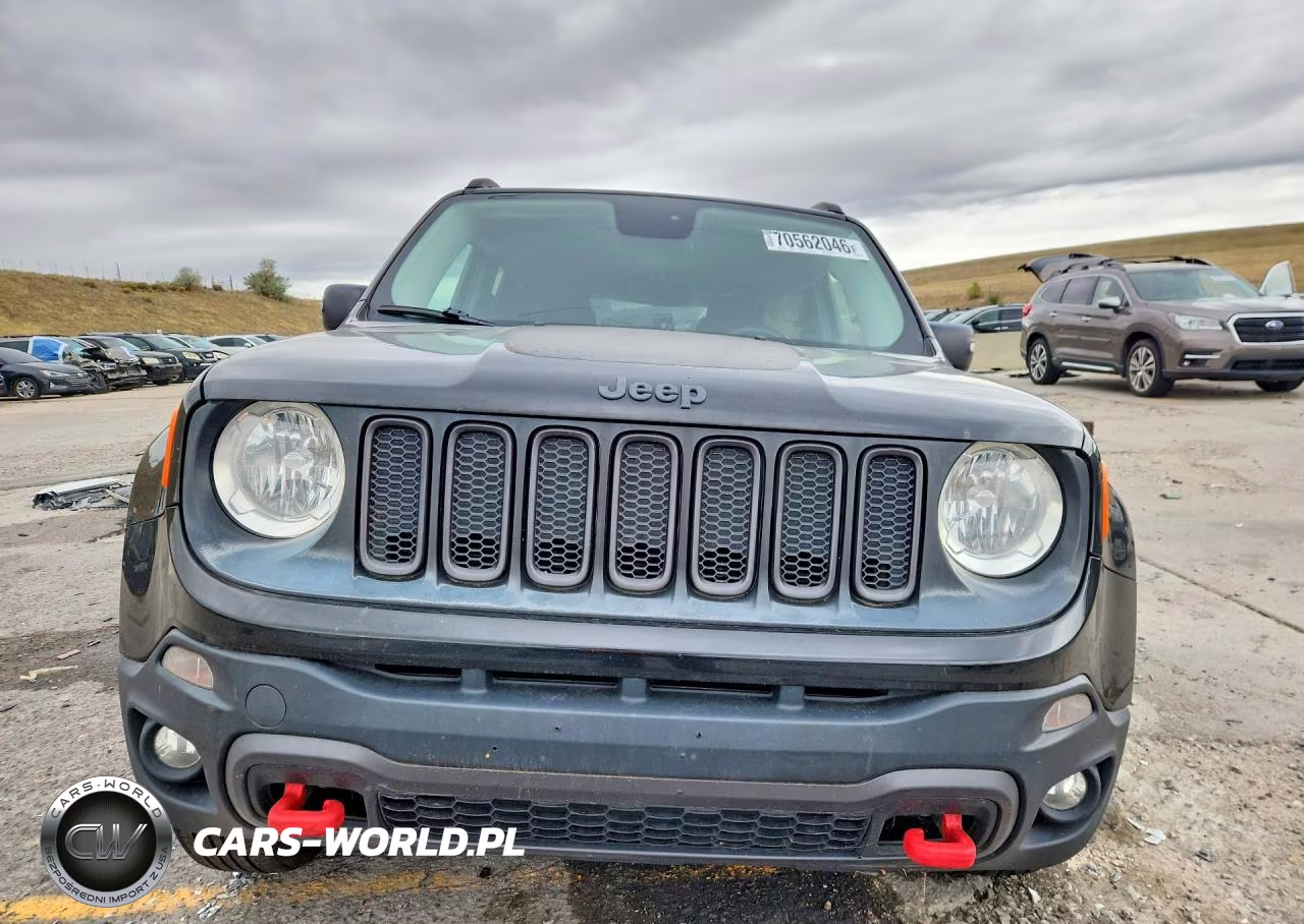 2017 Jeep Renegade Trailhawk VIN:ZACCJBCB1HPE51611 - 5