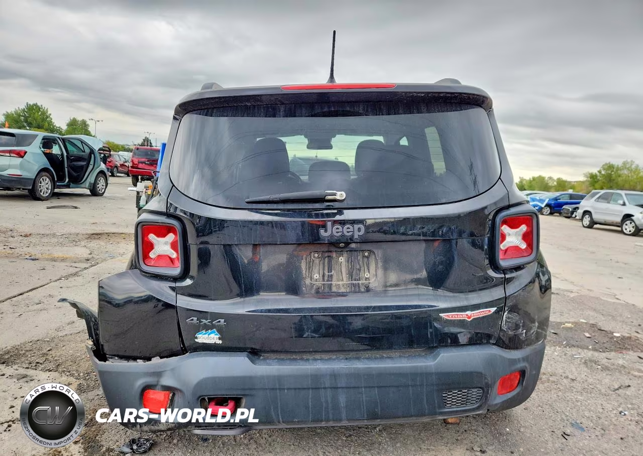2017 Jeep Renegade Trailhawk VIN:ZACCJBCB1HPE51611 - 6