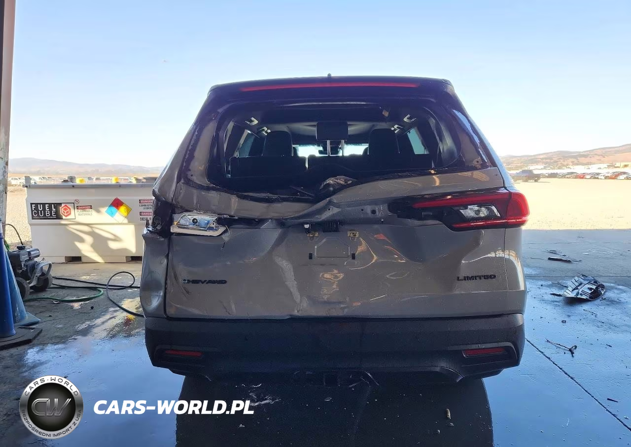2025 Toyota Grand Highlander Hybrid Nightshade VIN:5TDACAB50SS040296 - 6
