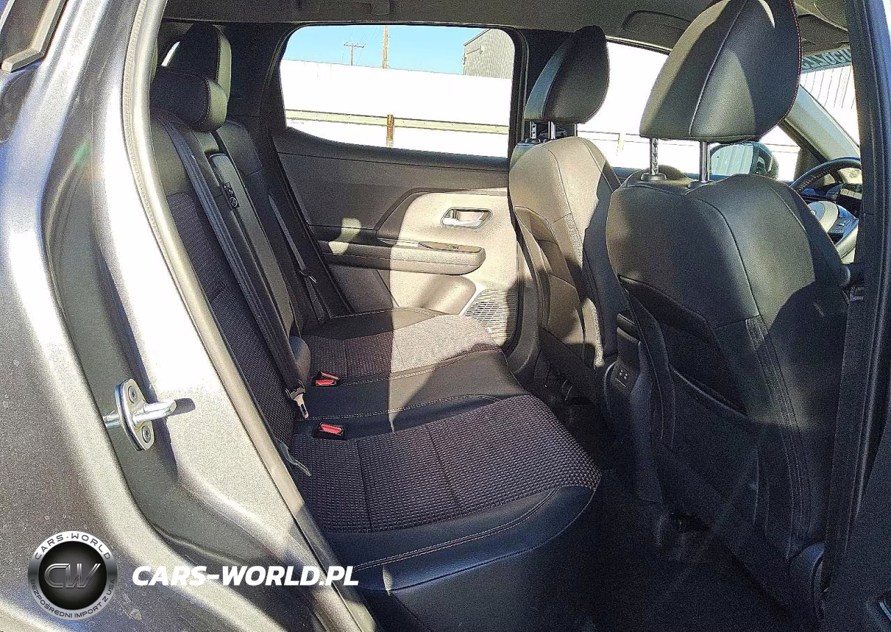 2026 Nissan Kicks Sr VIN:3N8AP6DA1TL379186 - 10