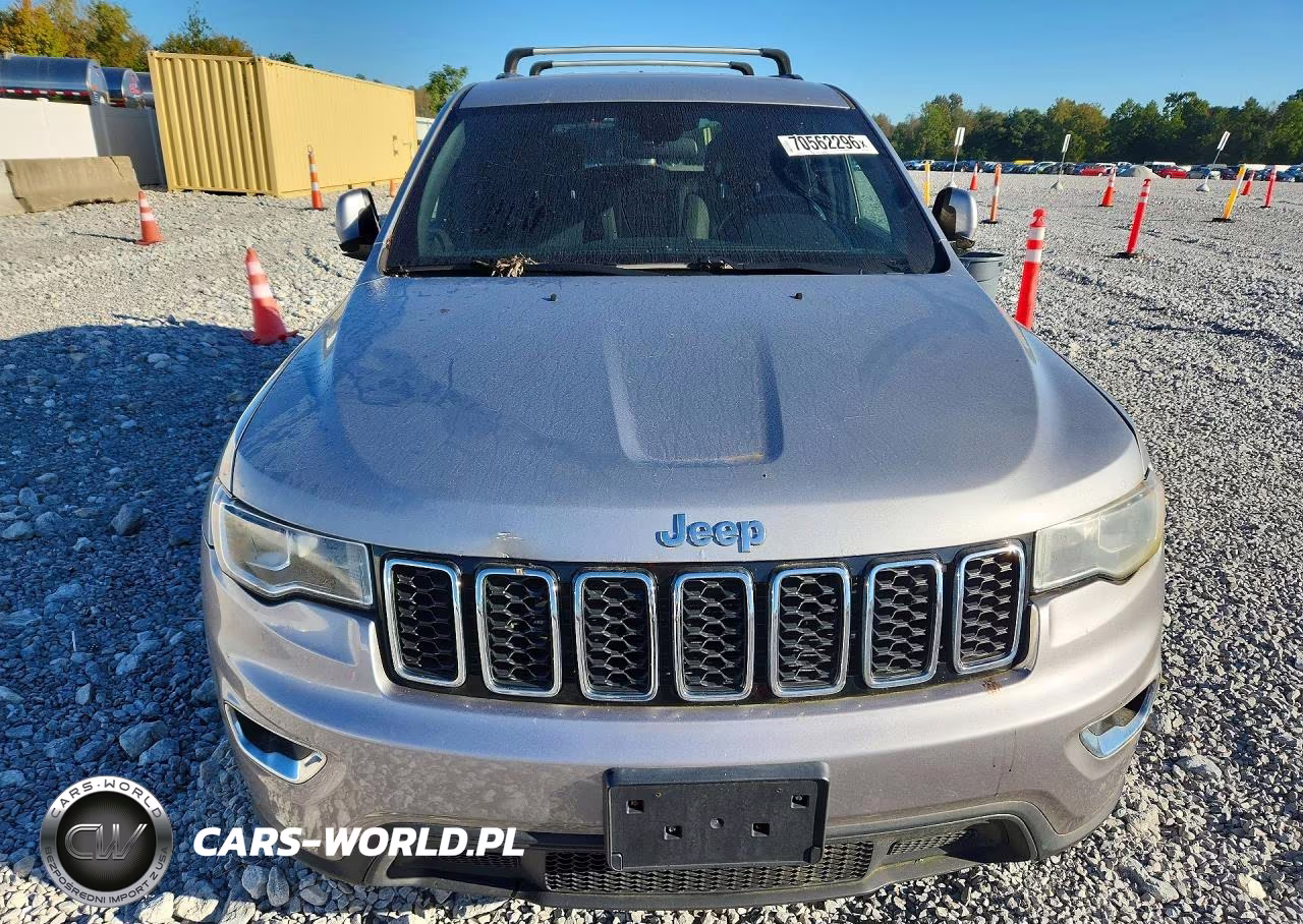 2018 Jeep Grand Cherokee Laredo VIN:1C4RJFAG1JC276688 - 5