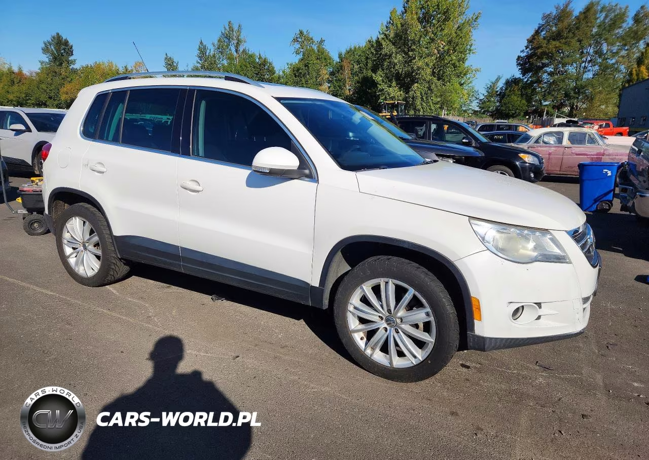 2011 Volkswagen Tiguan S VIN:WVGBV7AX1BW518788 - 4