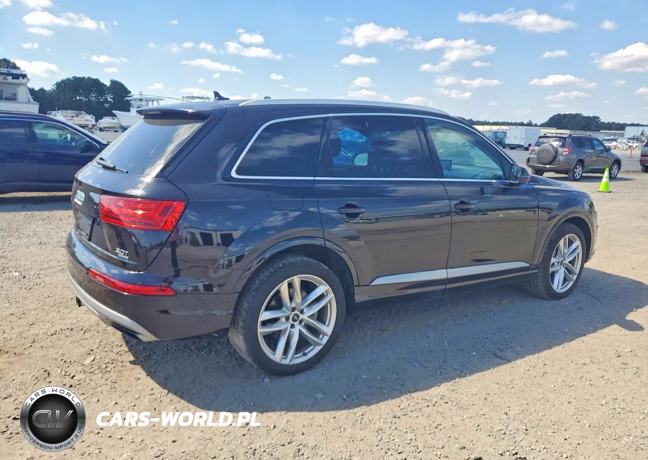 2018 Audi Q7 Prestige VIN:WA1VAAF70JD043769 - 3