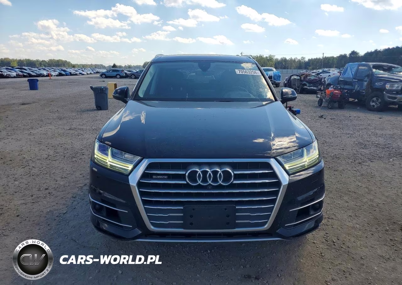 2018 Audi Q7 Prestige VIN:WA1VAAF70JD043769 - 5