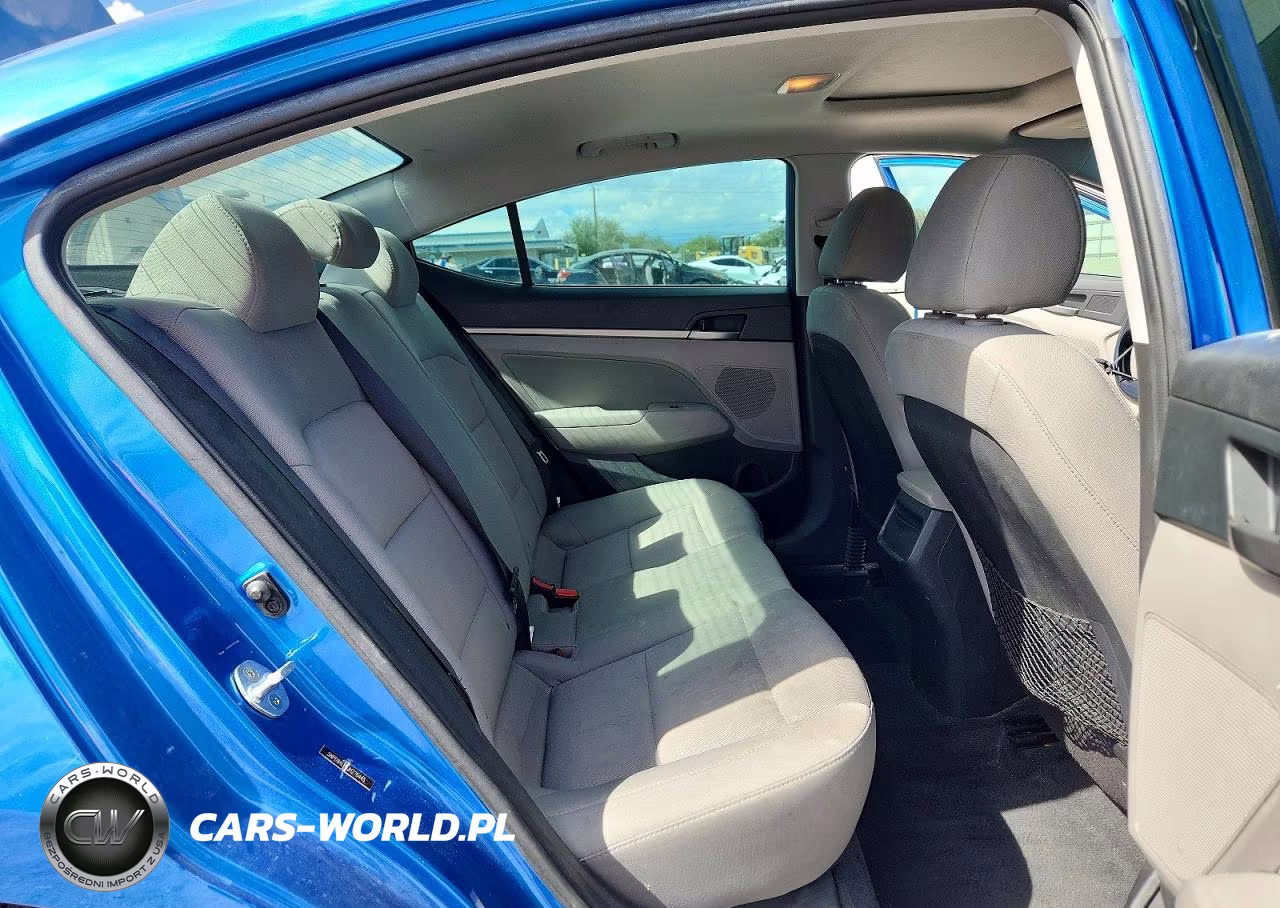 2018 Hyundai Elantra Value Edition VIN:5NPD84LF4JH276445 - 10