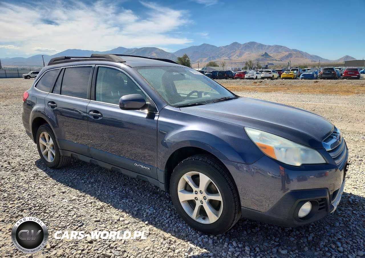 2014 Subaru Outback 3.6R Limited VIN:4S4BRDLC3E2287420 - 4
