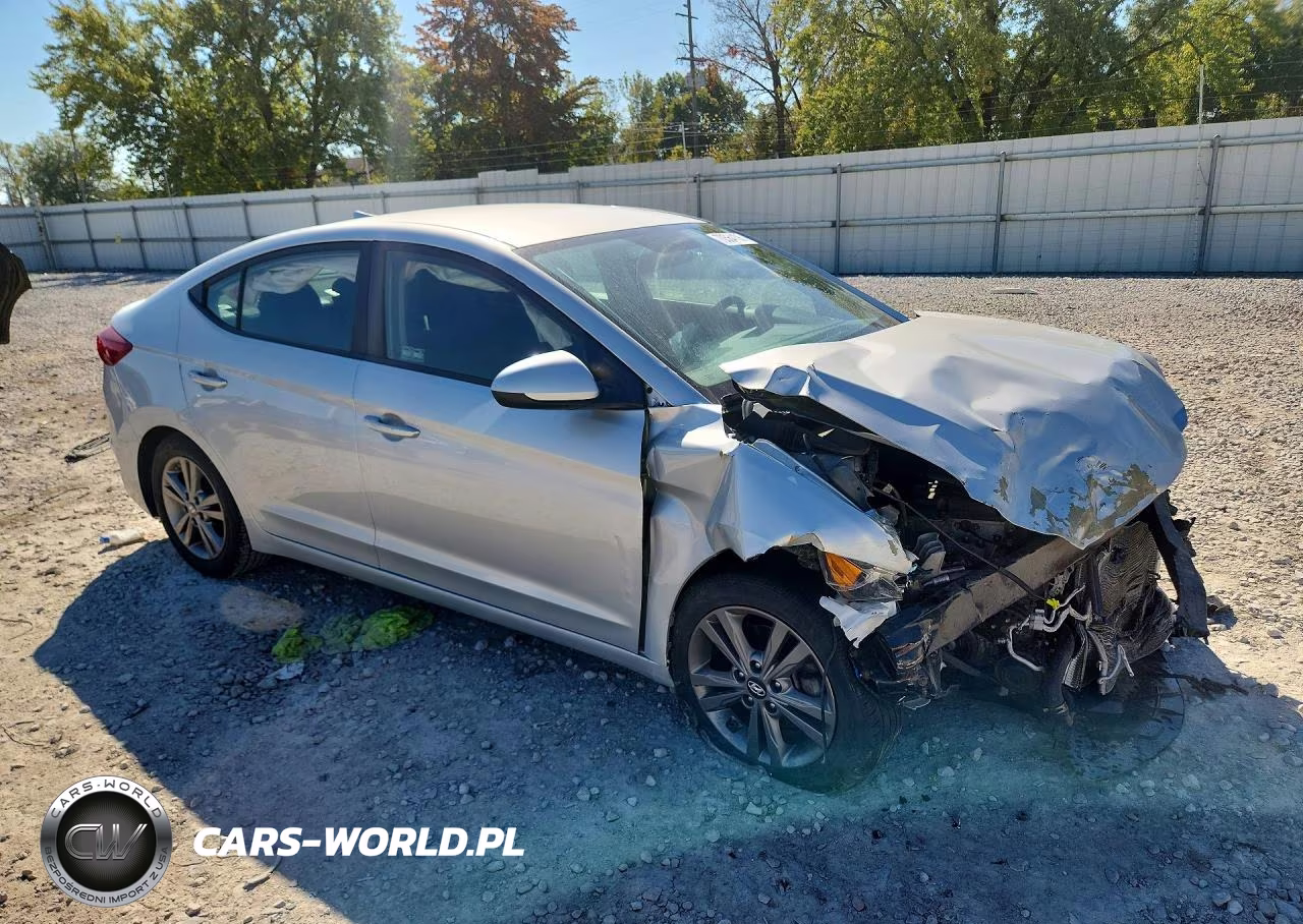 2018 Hyundai Elantra Sel VIN:5NPD84LF7JH281445 - 4